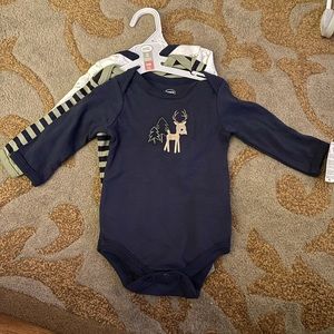 0-3 month long sleeve onesies set of 3